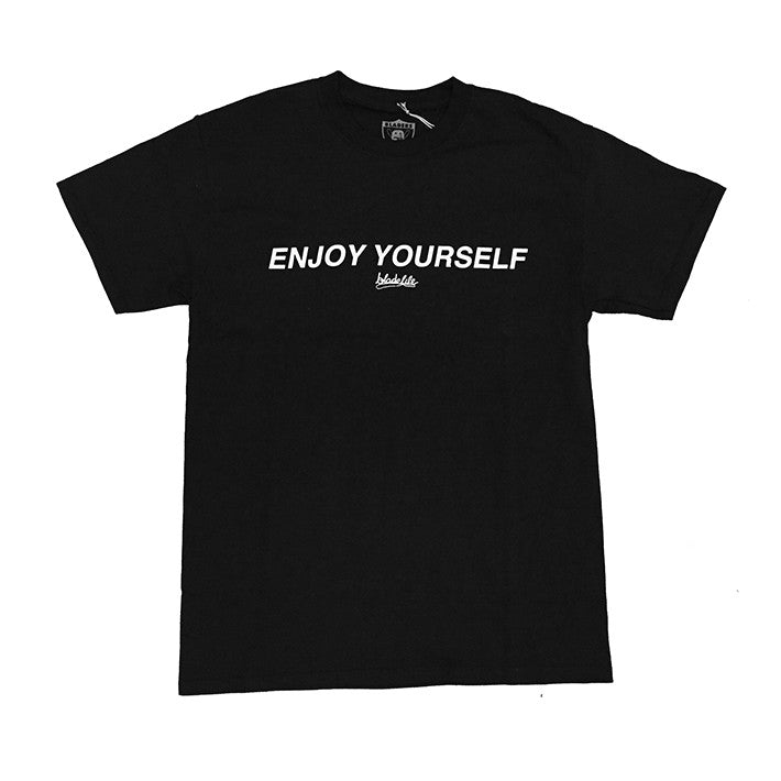 T-shirt black enjoy yourself
