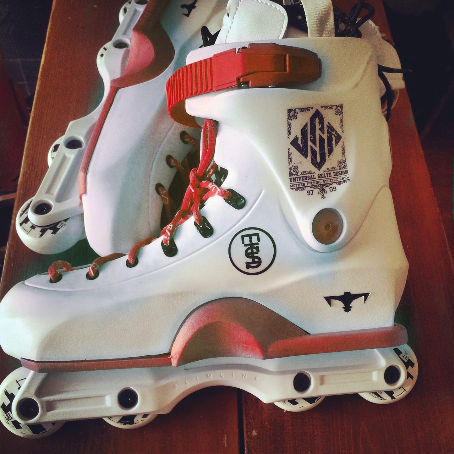 UFS Throne Dualplate red
