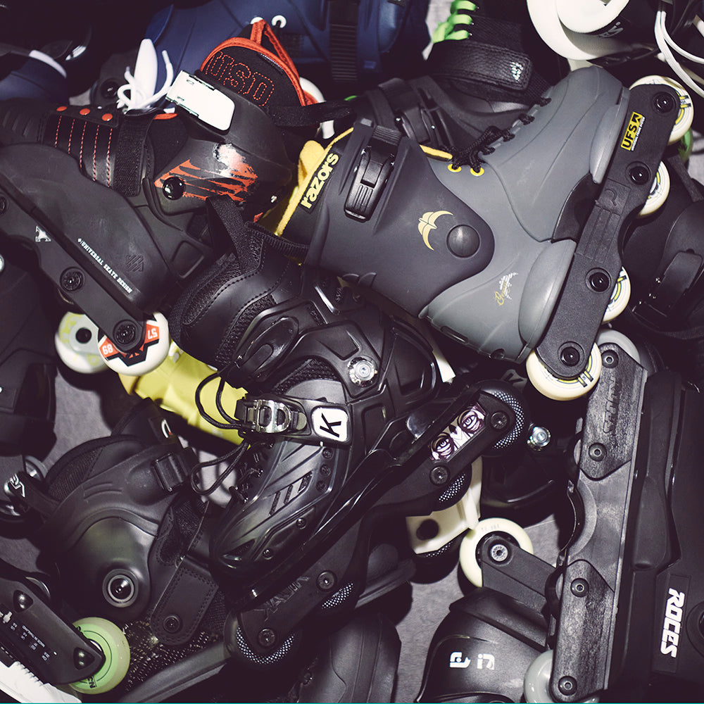 Adjustable kids skates