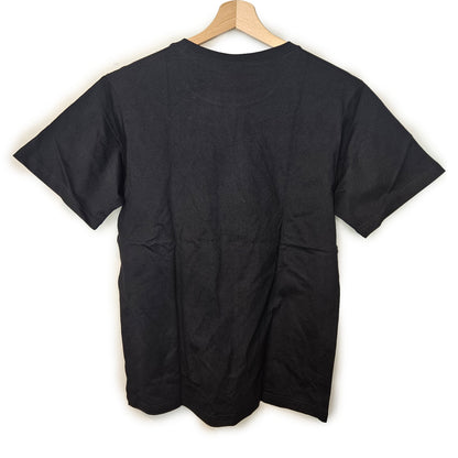 T-shirt black