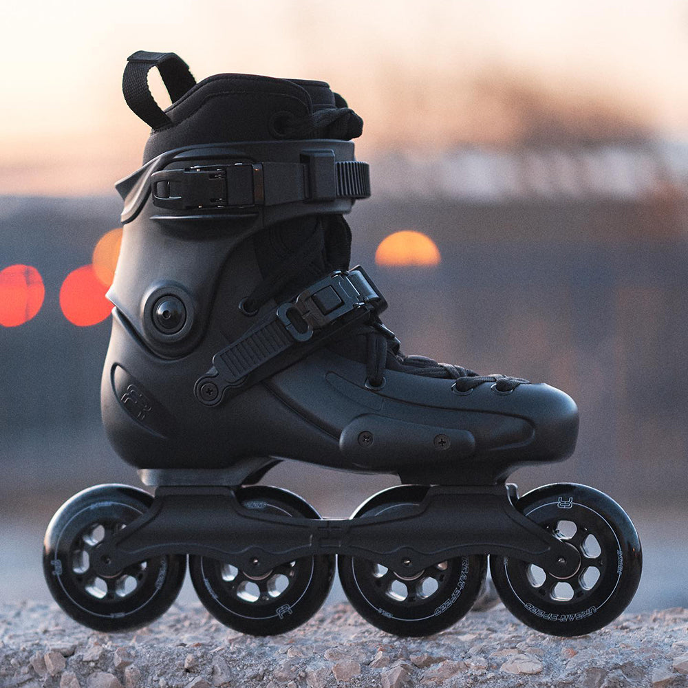 UFR 90 Intuition black 2023