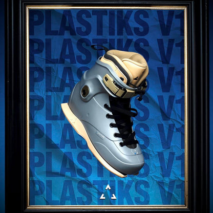 Plastiks v1 grey 2025