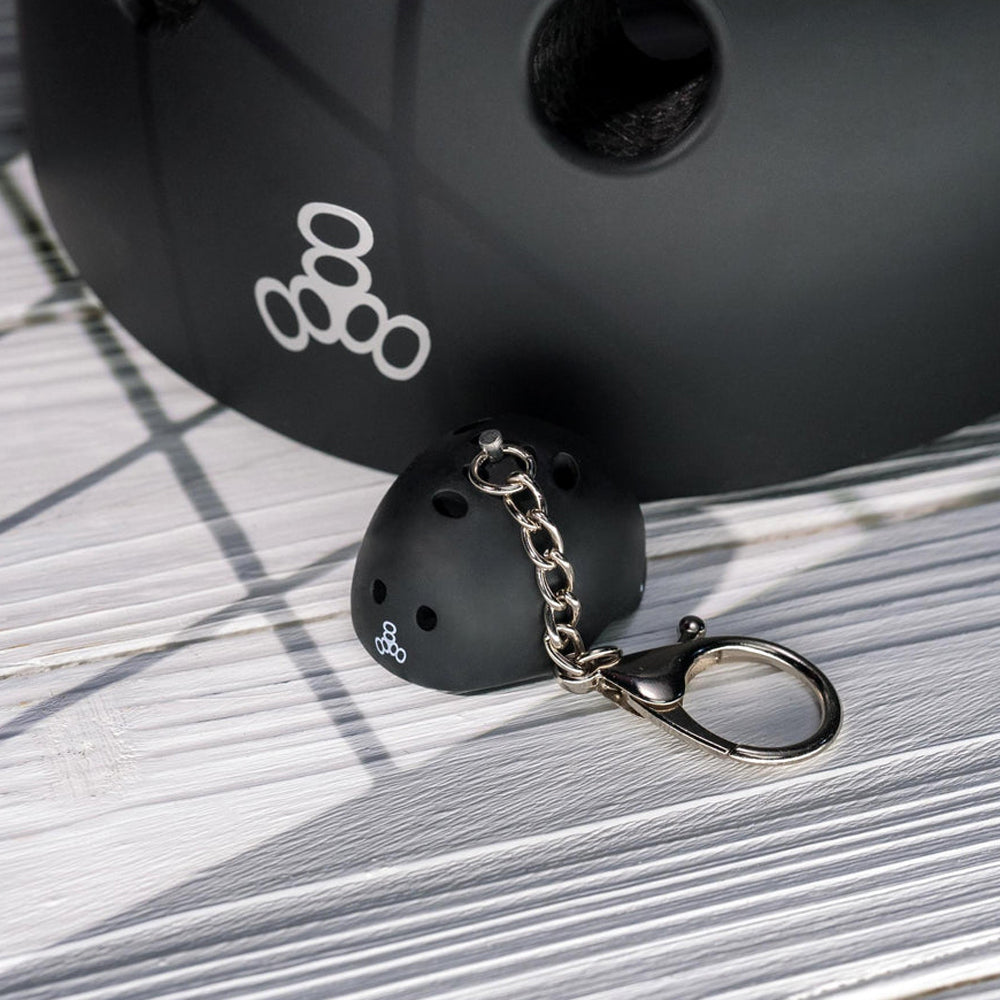 Keychain helmet Black