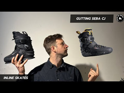 CJ 1 Carbon Black boot