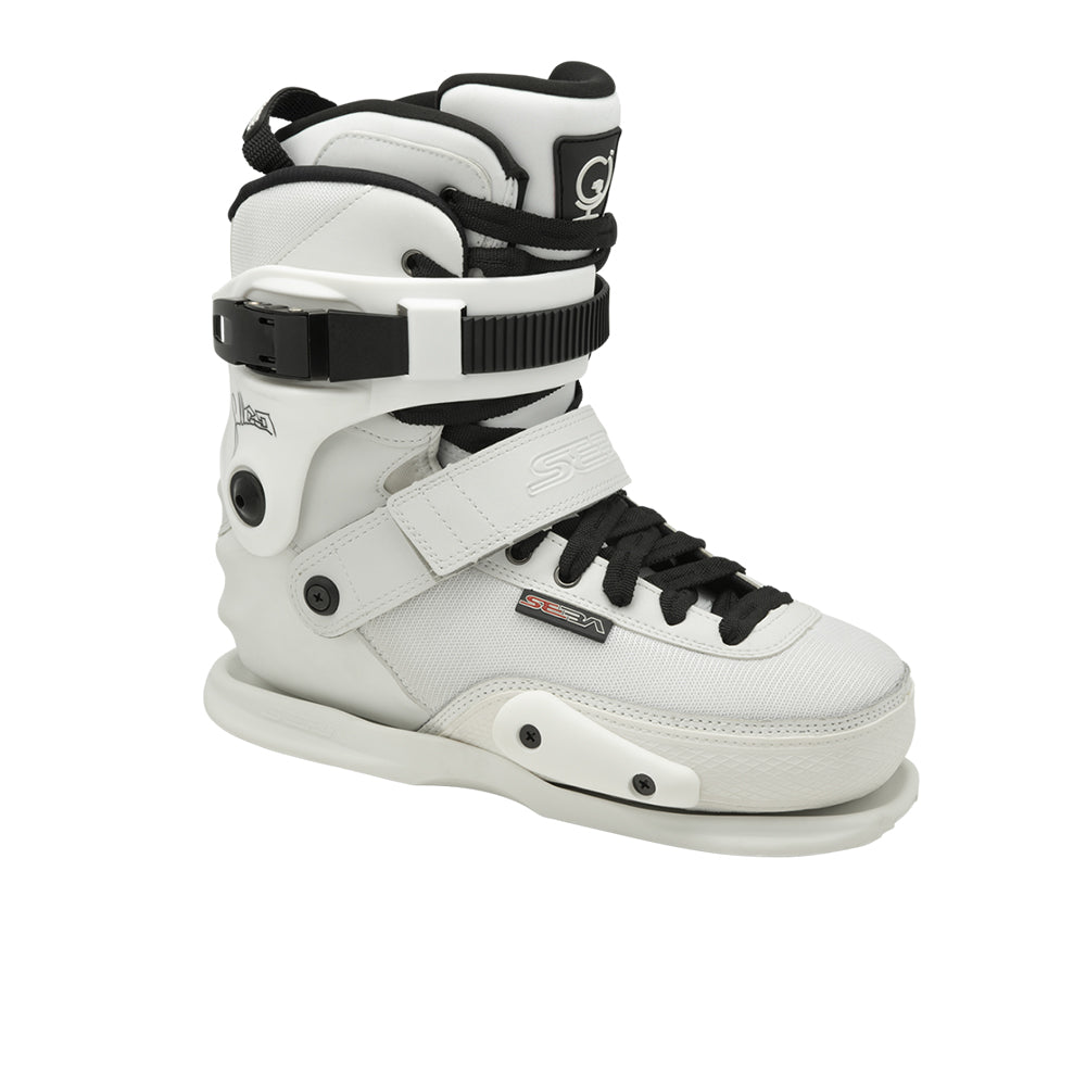 CJ 2 Prime white boot 2023