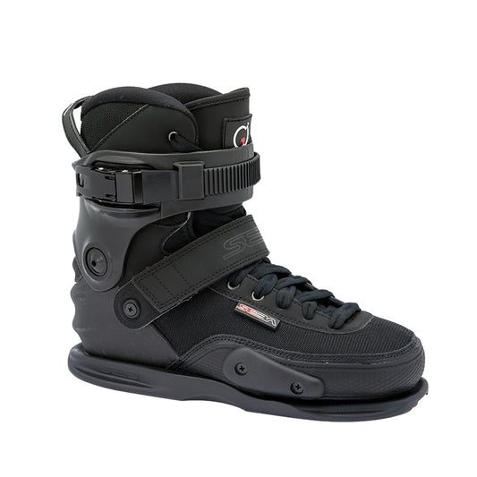 CJ 2 Black boot