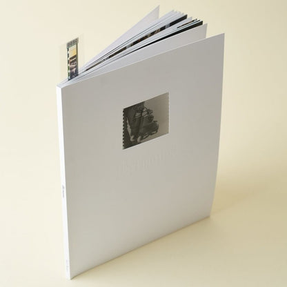 Hermanos book