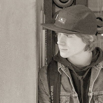 5 panel black