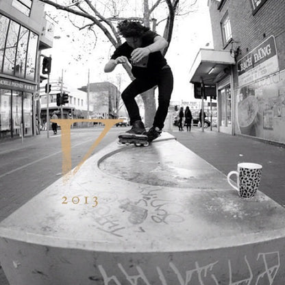 Book + DVD - Valo 5