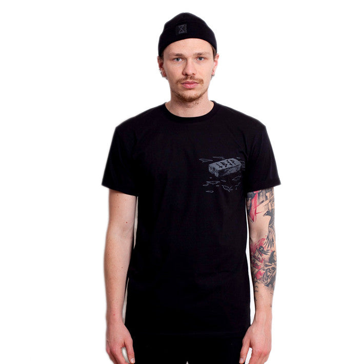 TBJP x Matt Gauck - "THROWER" T-Shirt