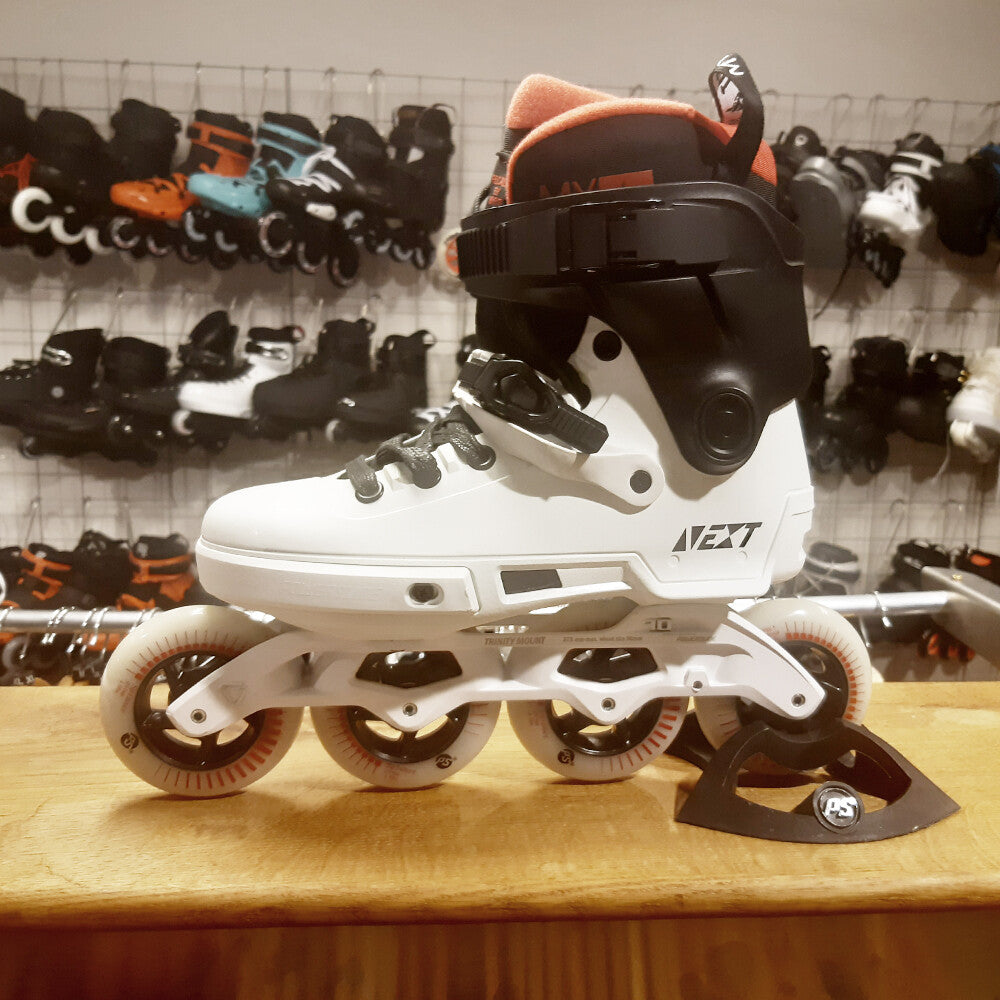 Skate stand pcs