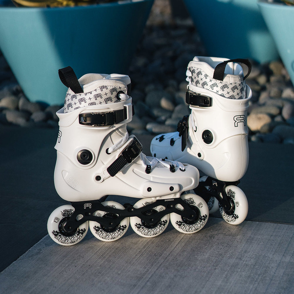 FR1 80 Deluxe white