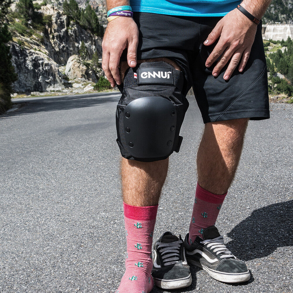Aly knee pad