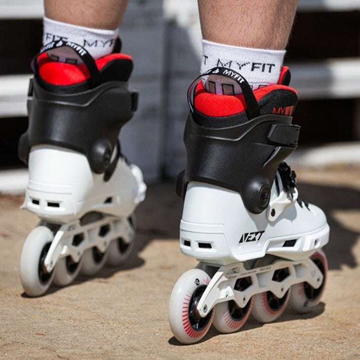 Next 90 Black/White